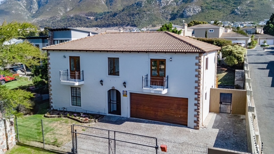 3 Bedroom Property for Sale in Onrus Western Cape